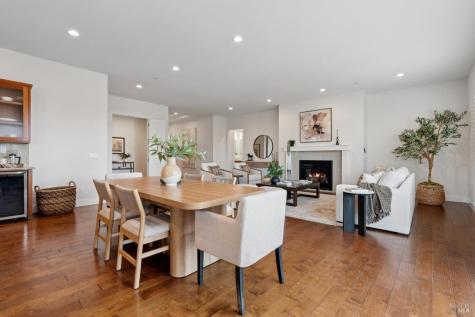 5677 Eastlake Drive Santa Rosa CA 95409