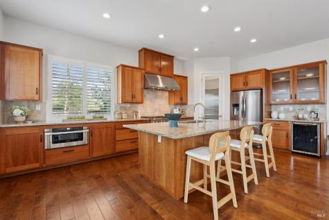 5677 Eastlake Drive Santa Rosa CA 95409