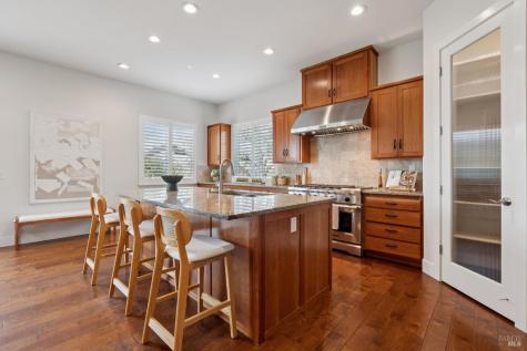 5677 Eastlake Drive Santa Rosa CA 95409