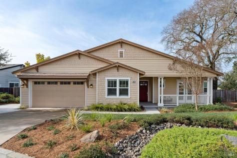 5677 Eastlake Drive Santa Rosa CA 95409