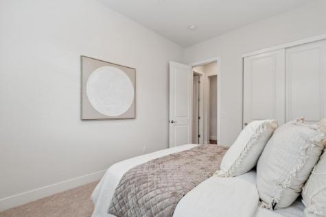 5677 Eastlake Drive Santa Rosa CA 95409