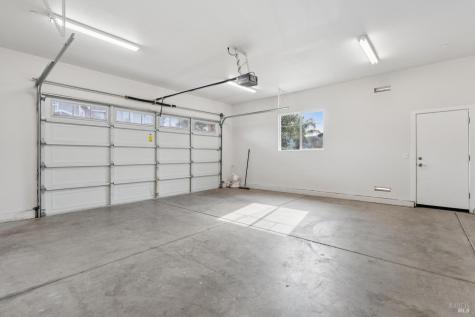 5677 Eastlake Drive Santa Rosa CA 95409