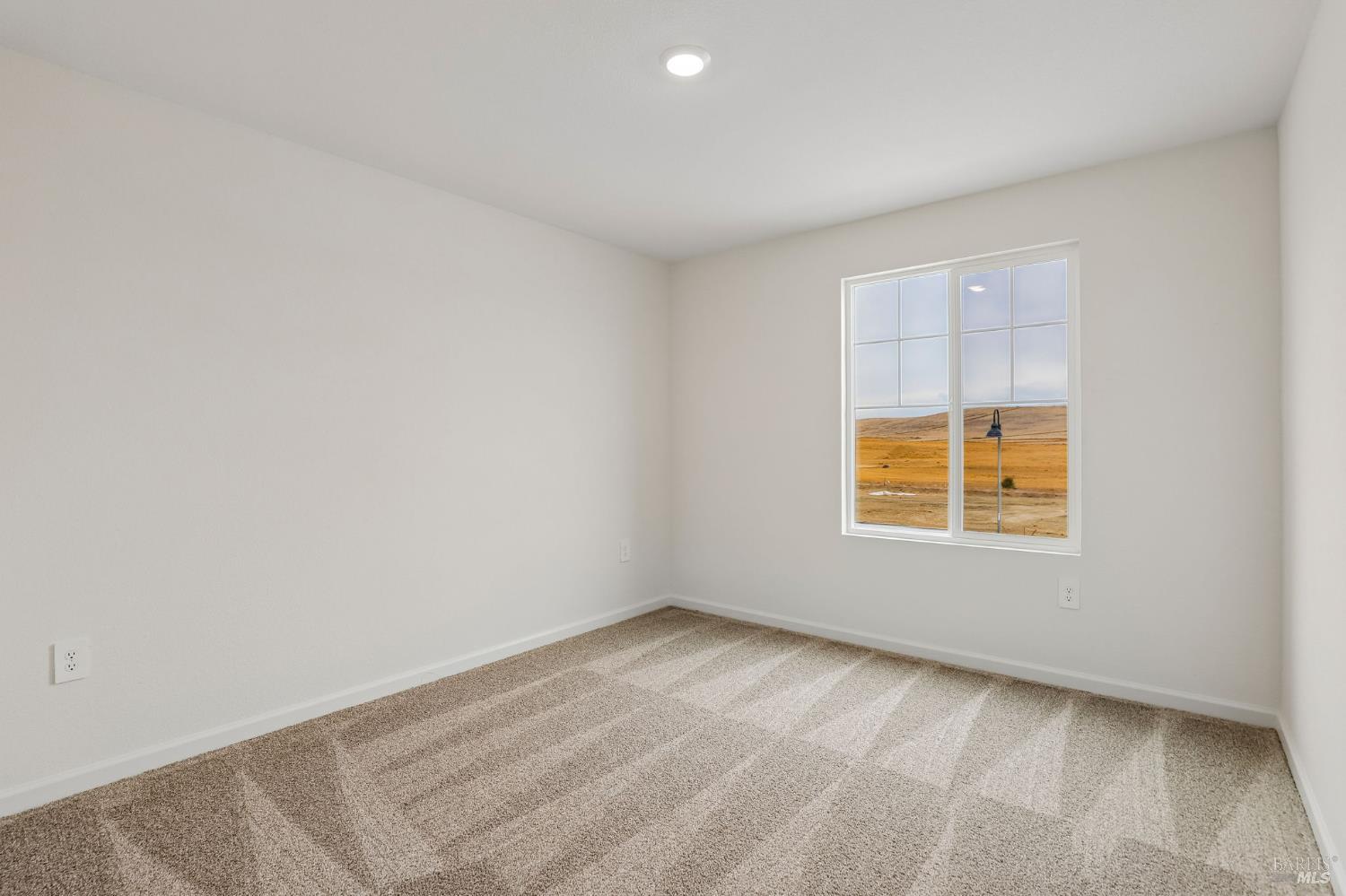 5876 Trailblaze Drive Fairfield CA 94533