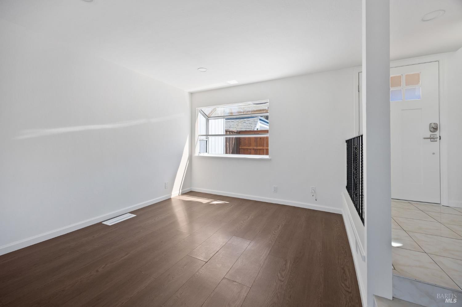 2711 Topaz Drive Novato CA 94945