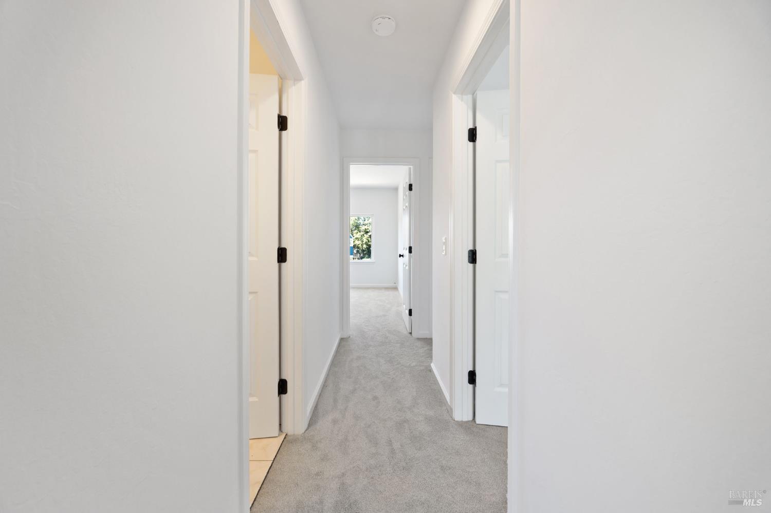 2711 Topaz Drive Novato CA 94945