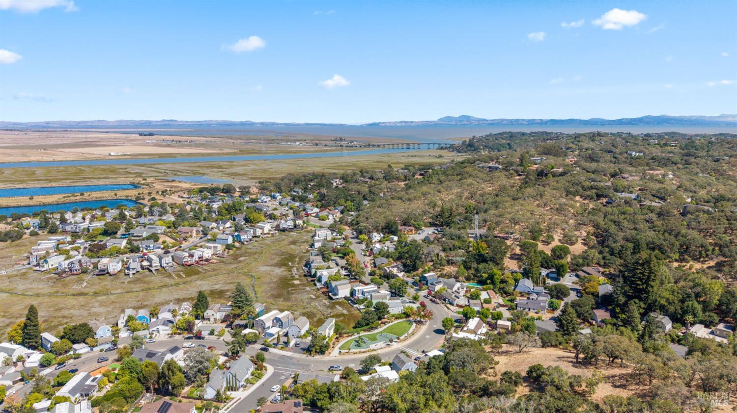 2711 Topaz Drive Novato CA 94945