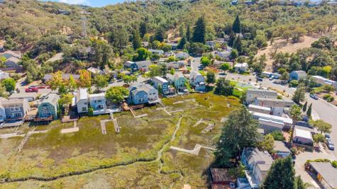 2711 Topaz Drive Novato CA 94945