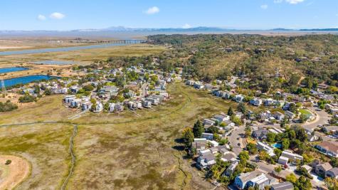 2711 Topaz Drive Novato CA 94945