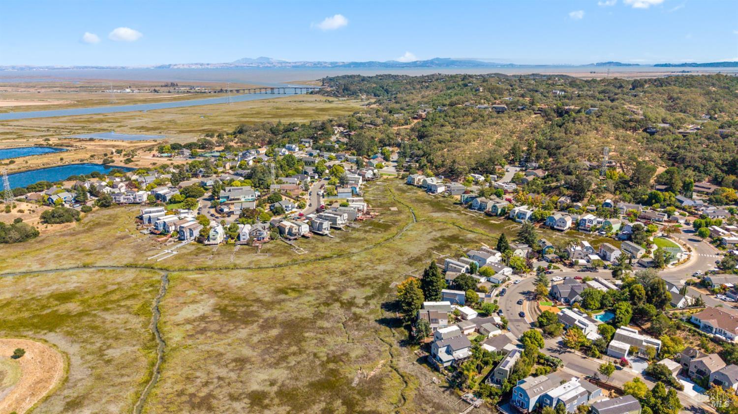 2711 Topaz Drive Novato CA 94945
