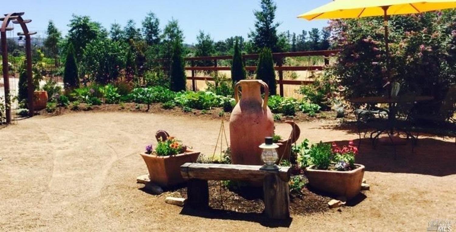 3991 Eastside Calpella Road Ukiah CA 95482