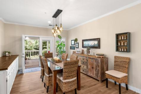 118 Douglas Fir Circle Cloverdale CA 95425