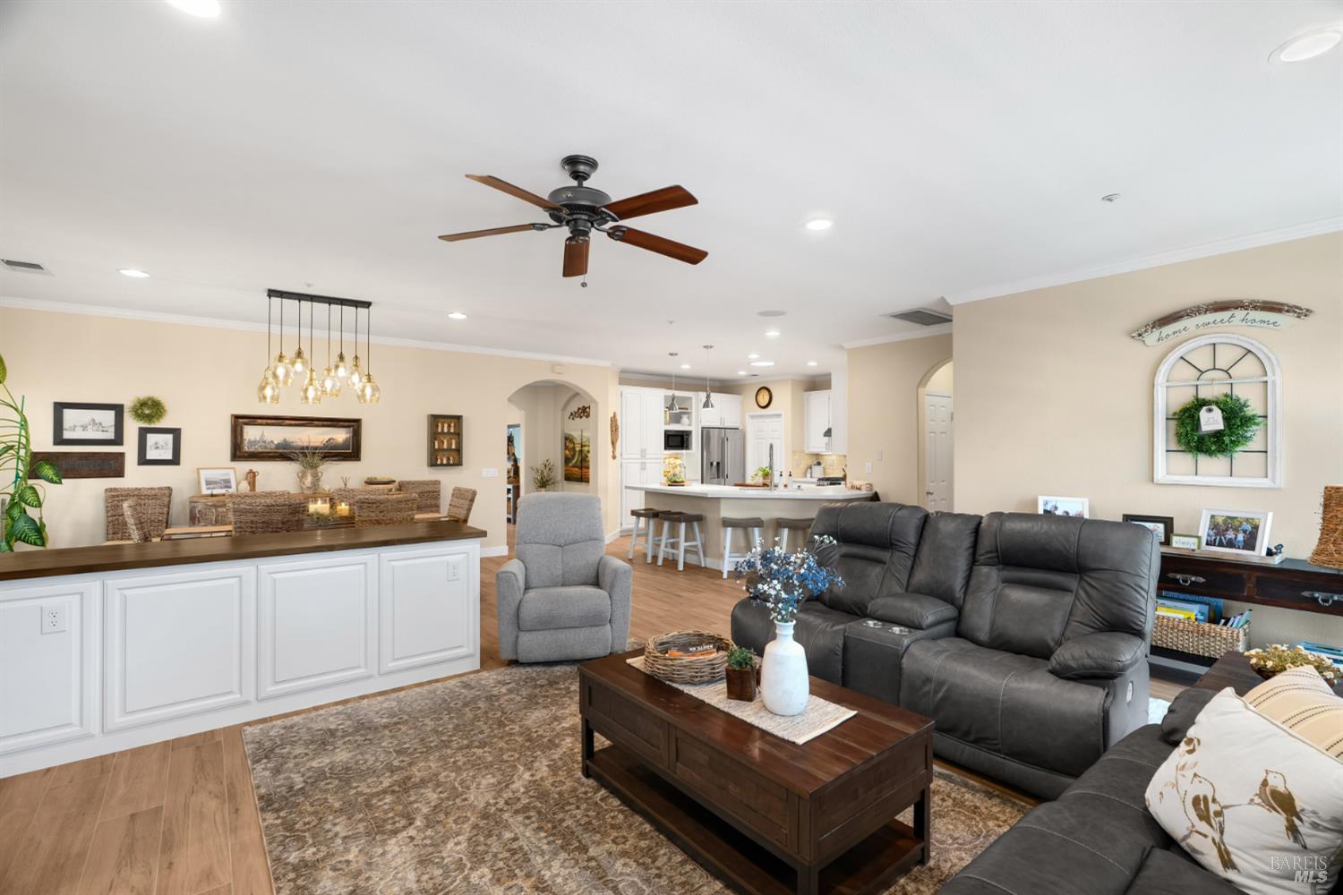 118 Douglas Fir Circle Cloverdale CA 95425