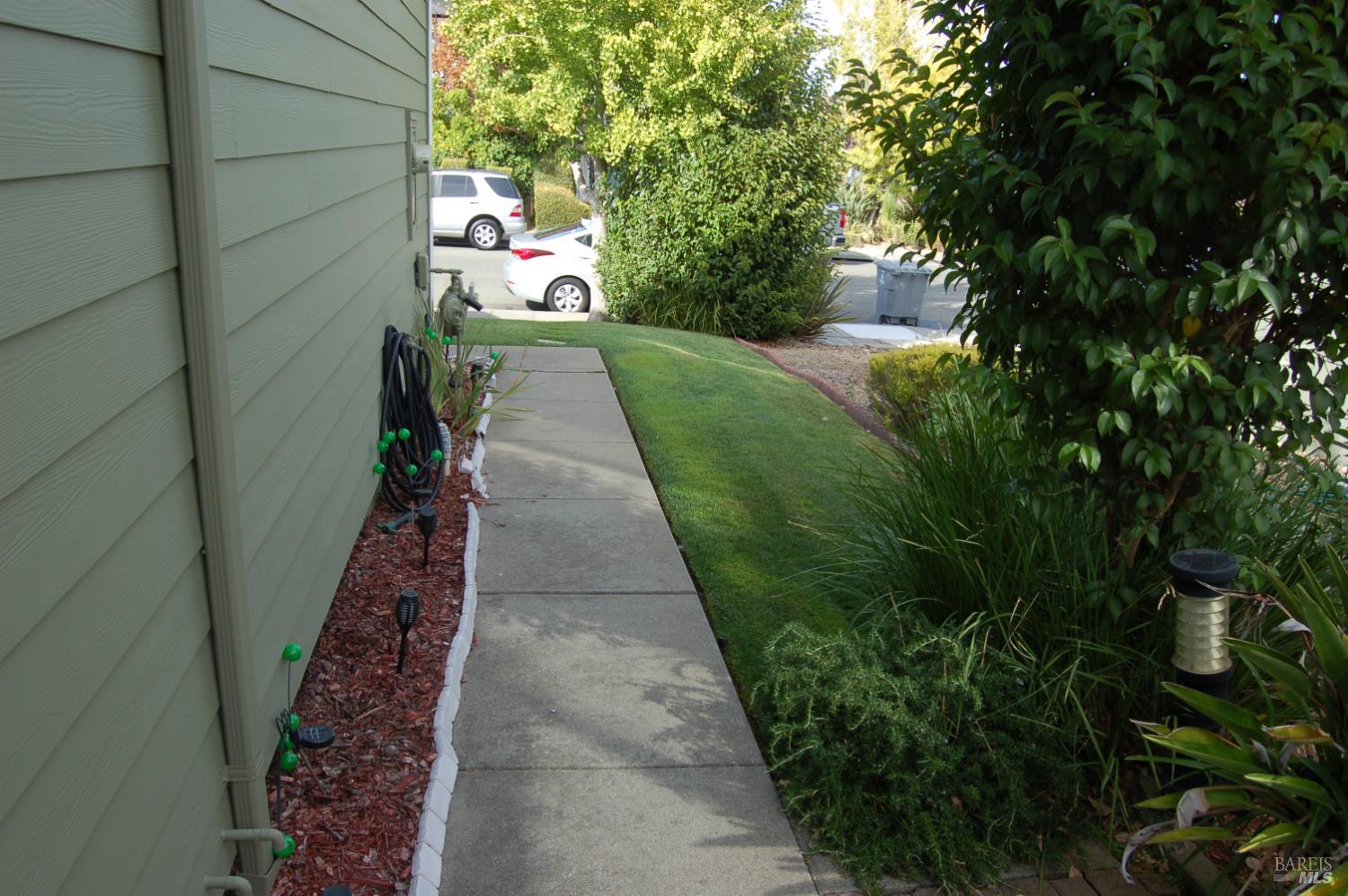 287 Clearpointe Drive Vallejo CA 94591