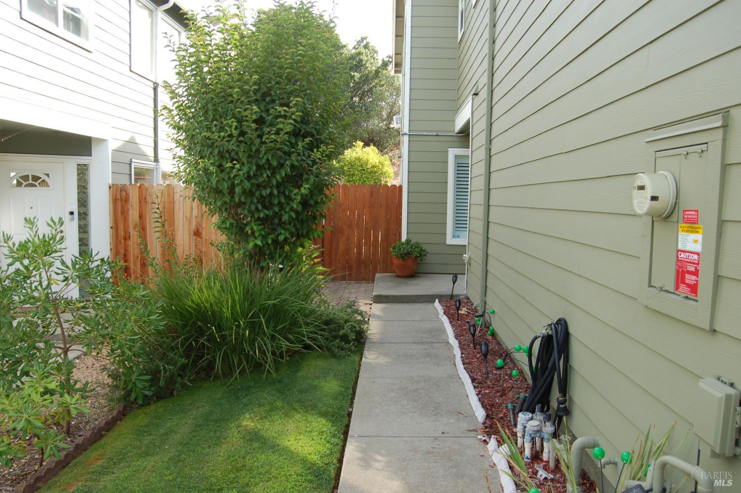 287 Clearpointe Drive Vallejo CA 94591