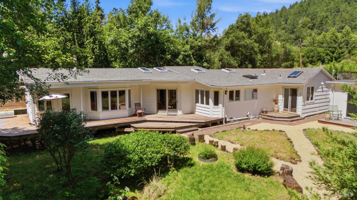6661 Sir Francis Drake Boulevard Forest Knolls CA 94933