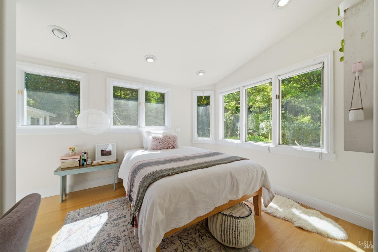 6661 Sir Francis Drake Boulevard Forest Knolls CA 94933