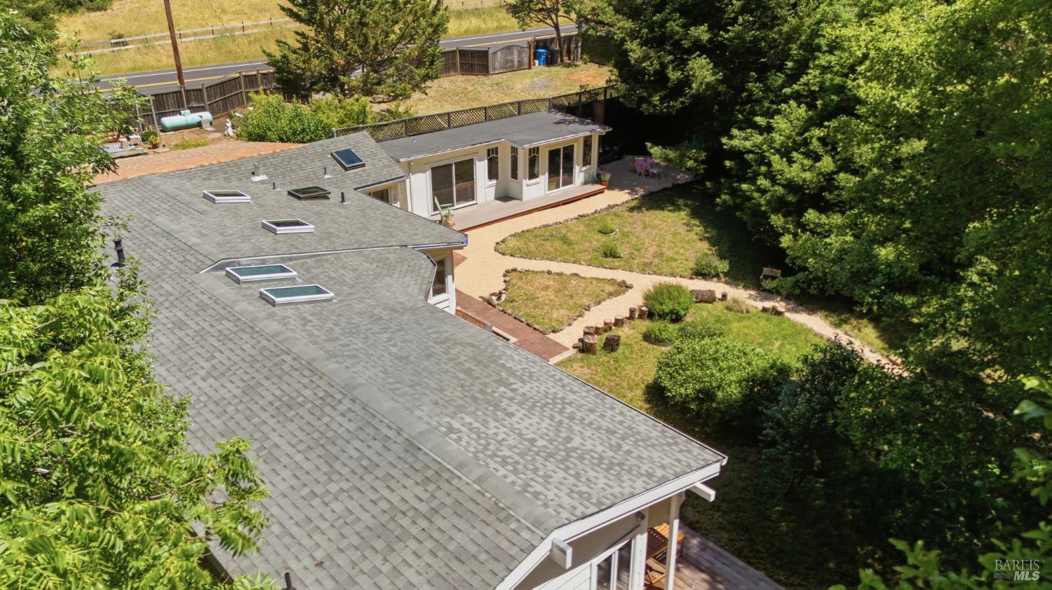 6661 Sir Francis Drake Boulevard Forest Knolls CA 94933