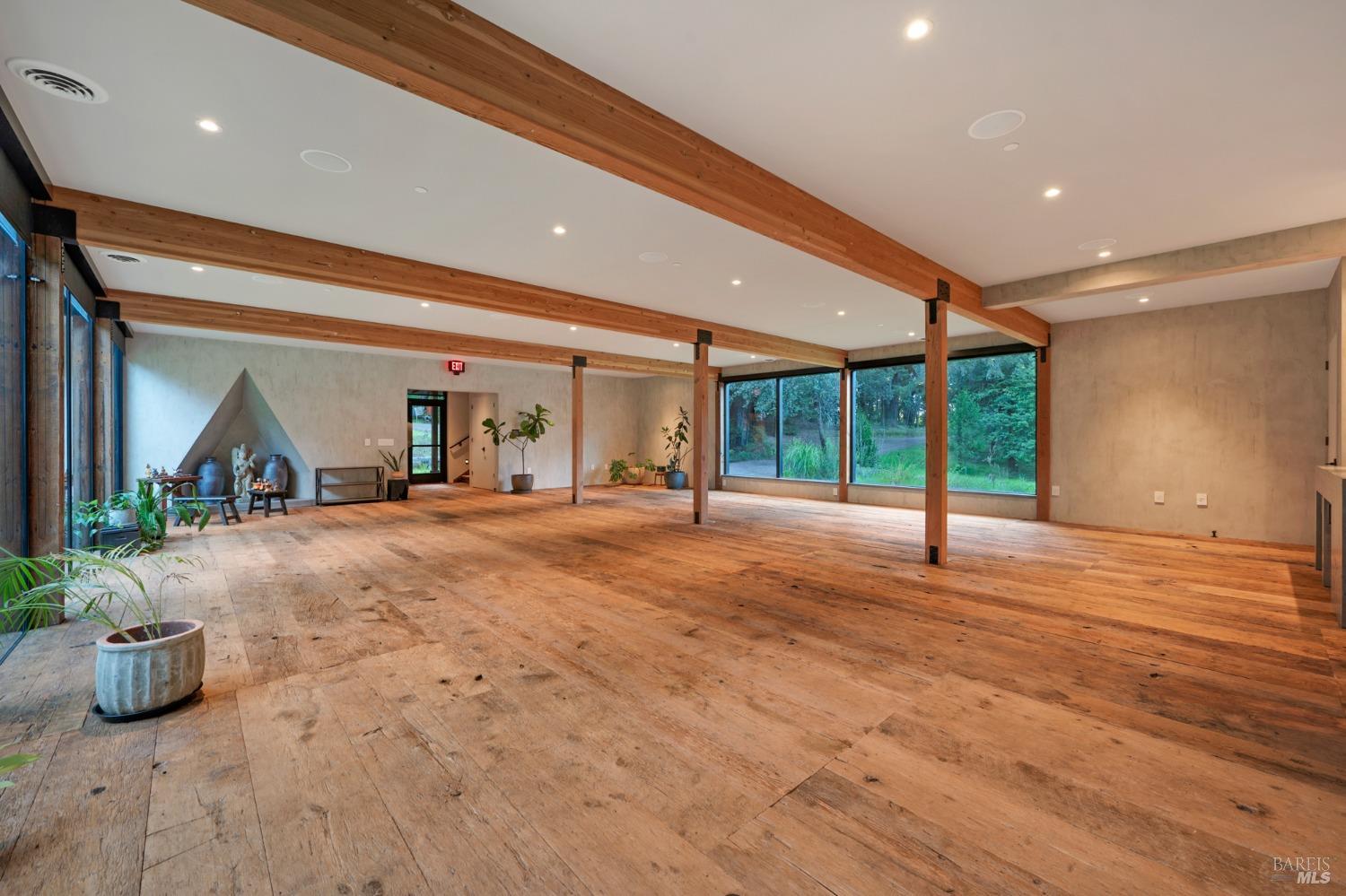 18501 Van Zandt Resort Road Philo CA 95466