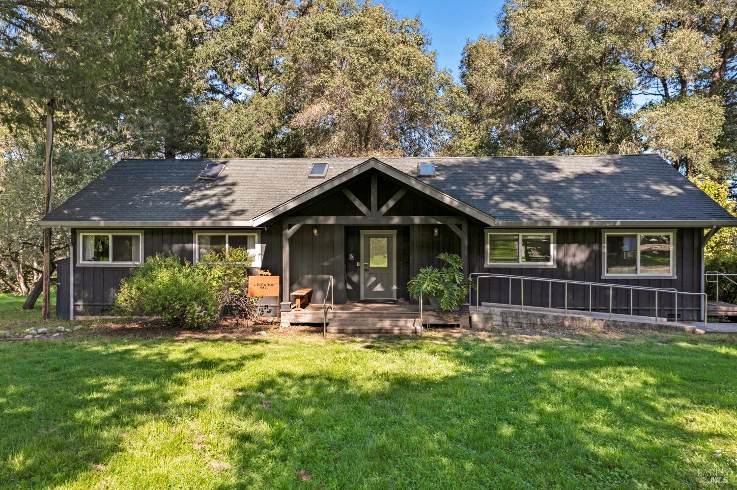 18501 Van Zandt Resort Road Philo CA 95466