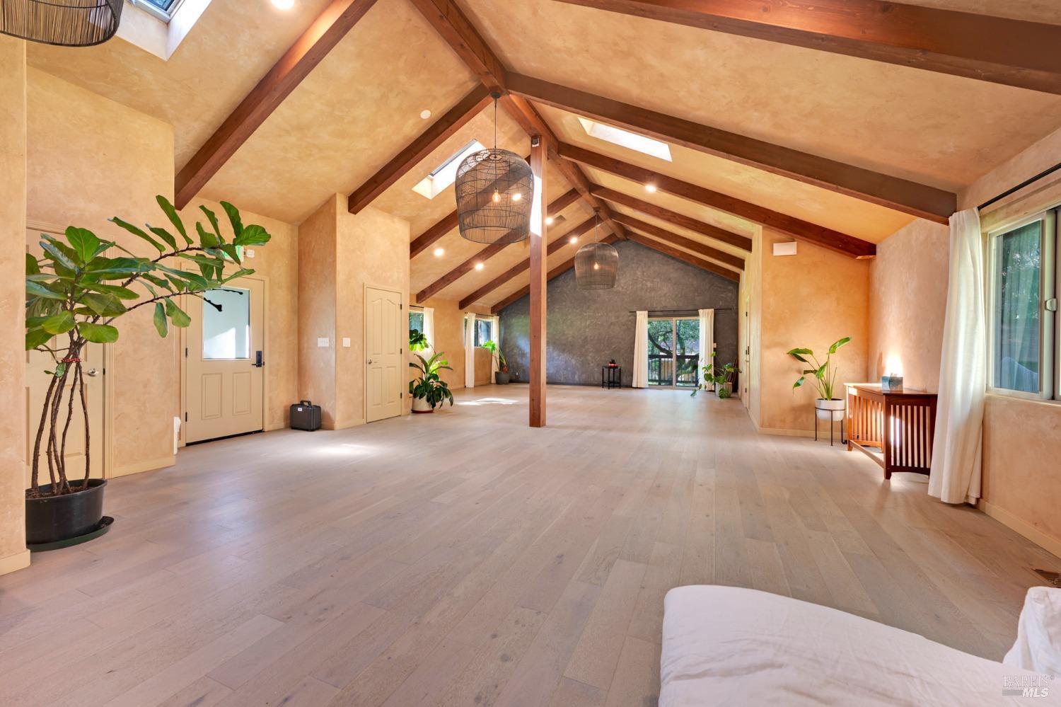 18501 Van Zandt Resort Road Philo CA 95466
