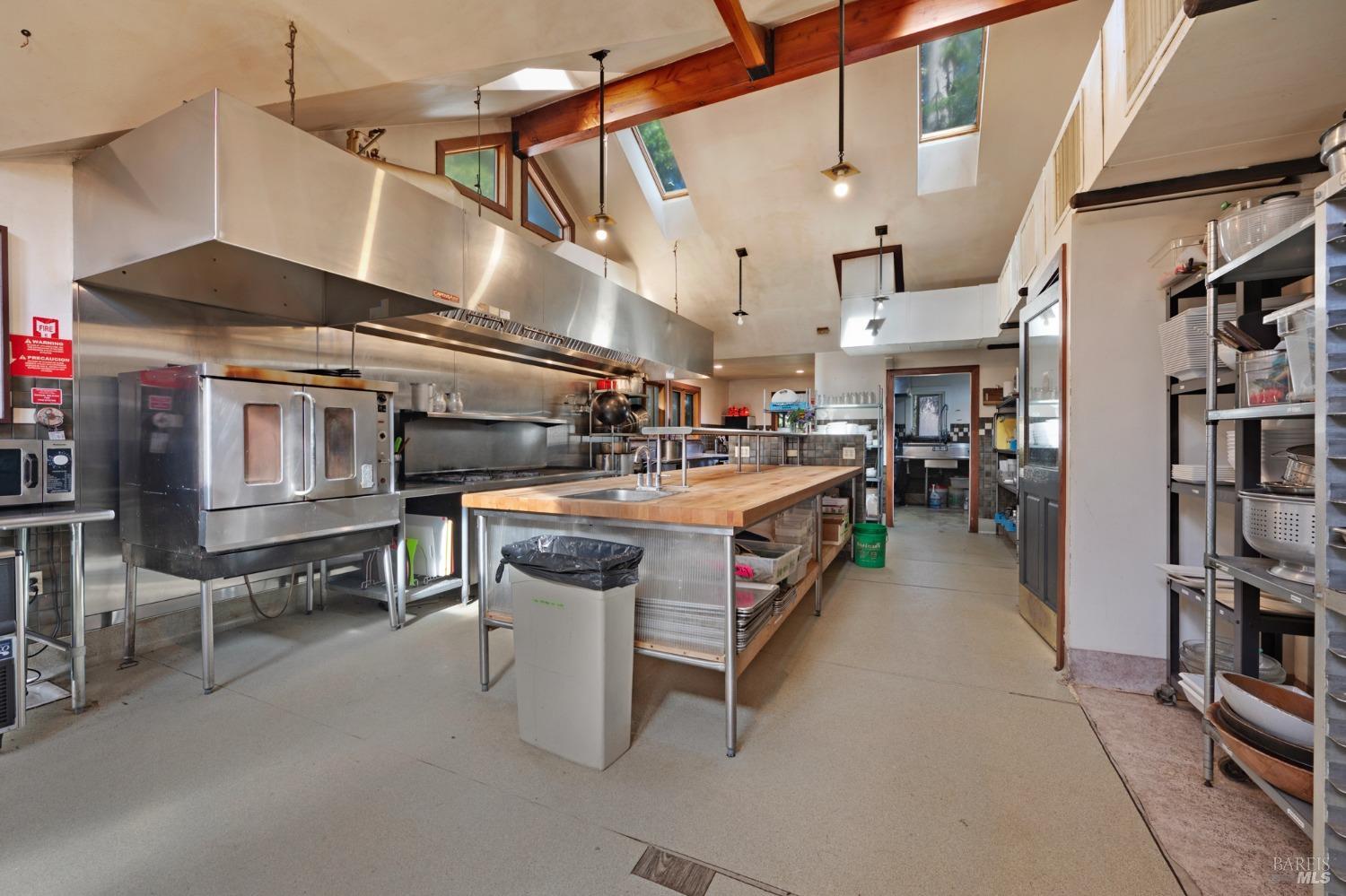 18501 Van Zandt Resort Road Philo CA 95466