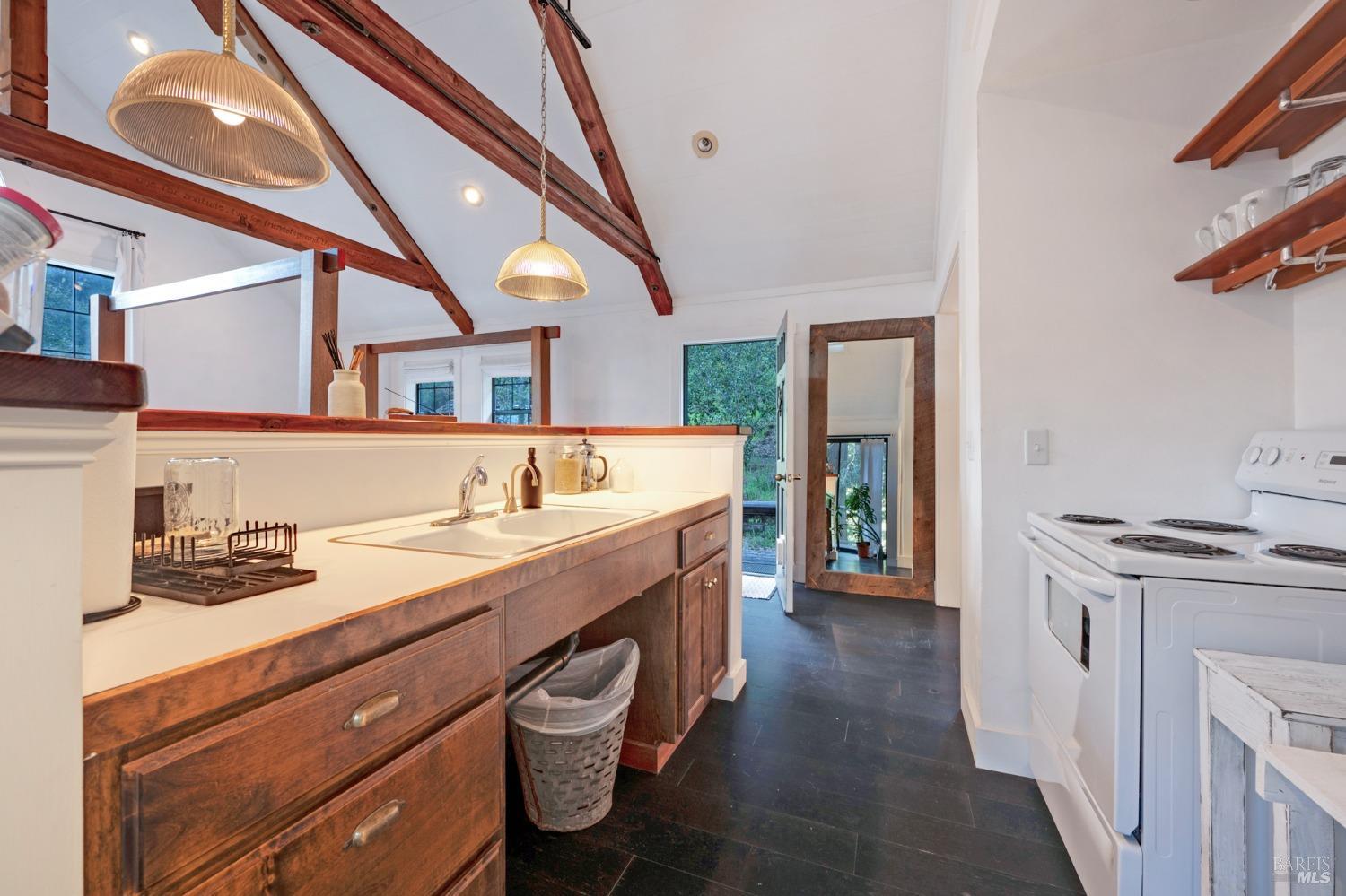 18501 Van Zandt Resort Road Philo CA 95466
