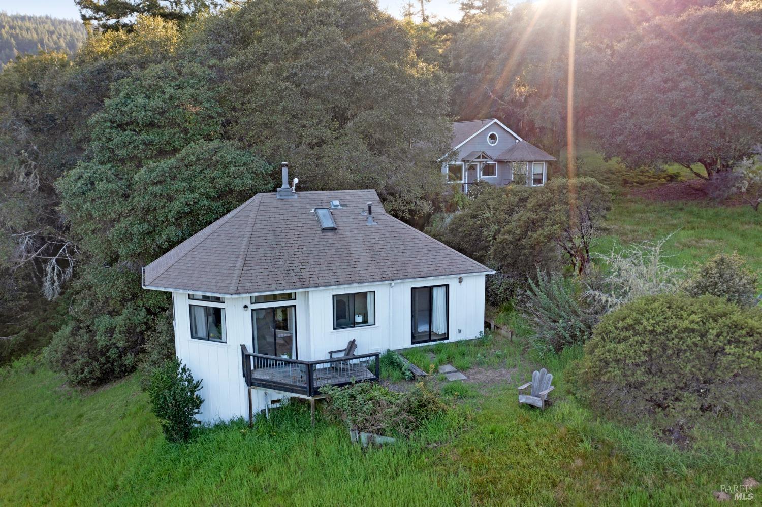 18501 Van Zandt Resort Road Philo CA 95466
