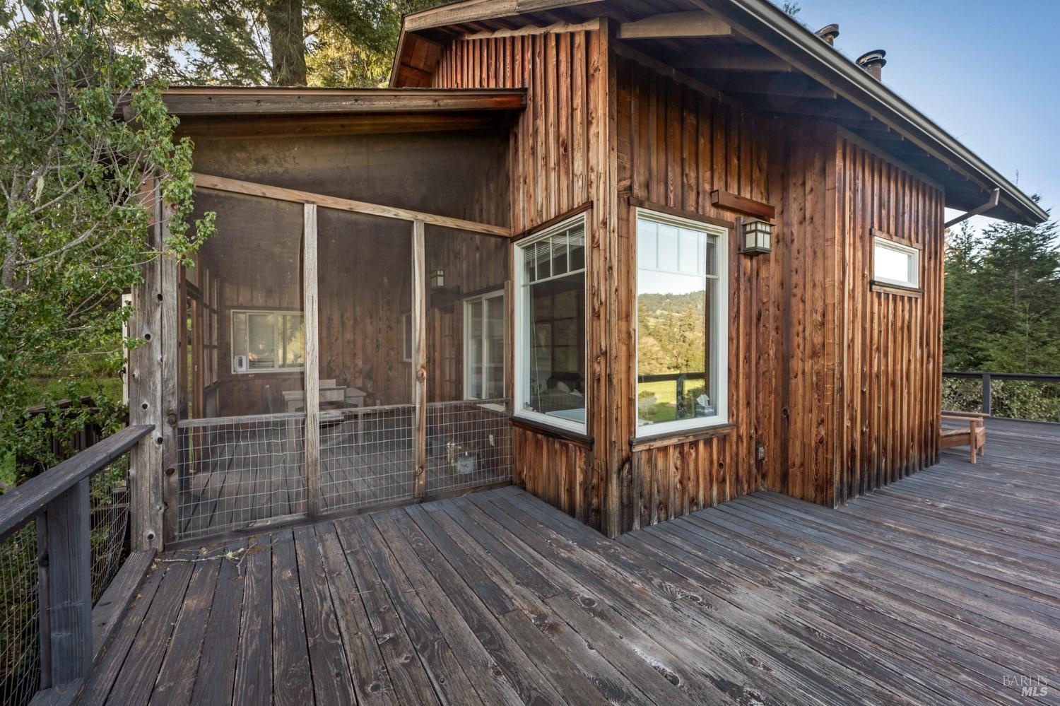 18501 Van Zandt Resort Road Philo CA 95466