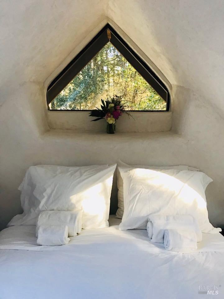 18501 Van Zandt Resort Road Philo CA 95466