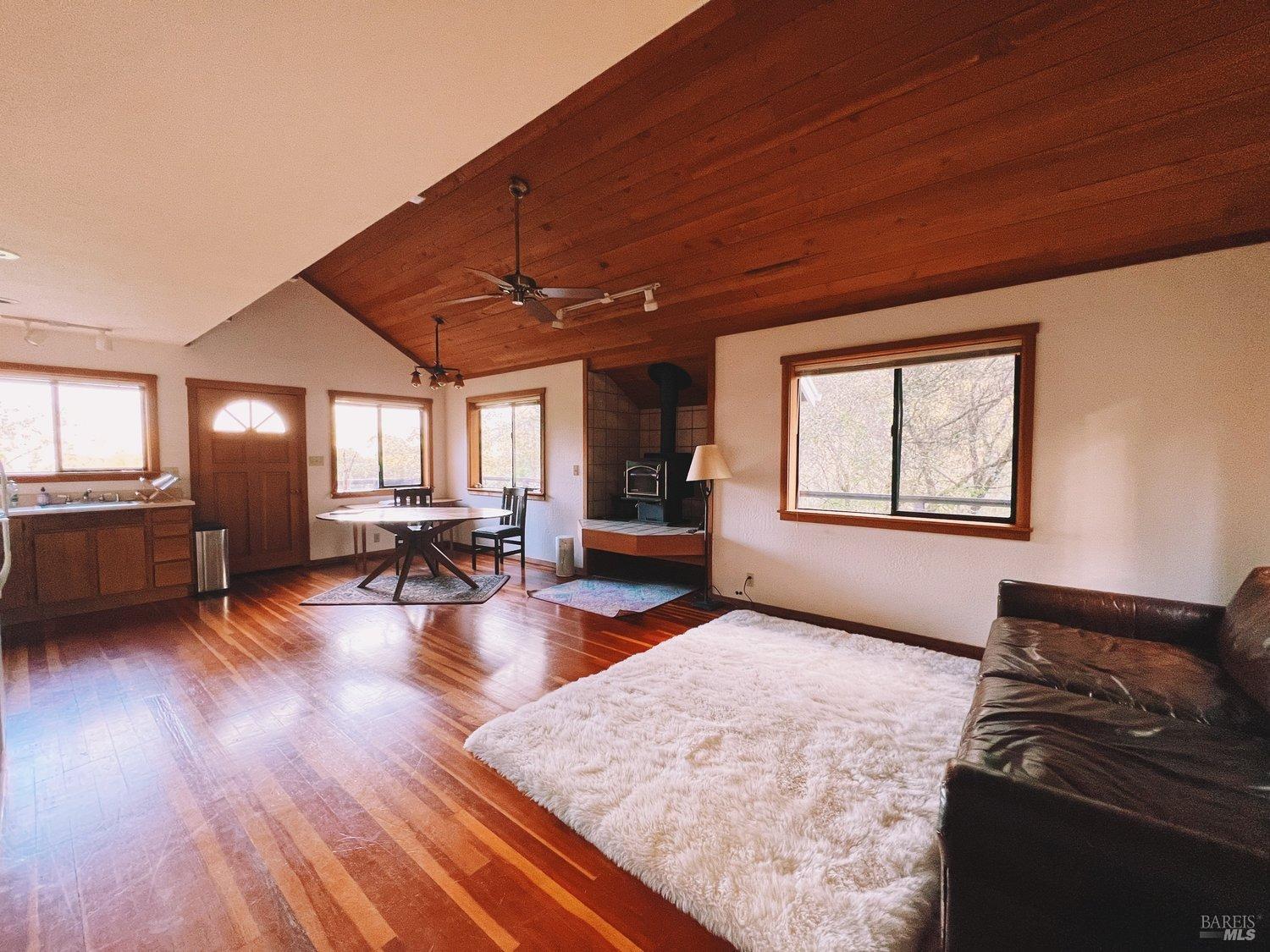 18501 Van Zandt Resort Road Philo CA 95466