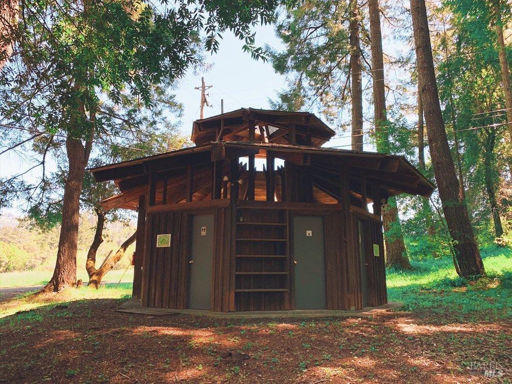 18501 Van Zandt Resort Road Philo CA 95466