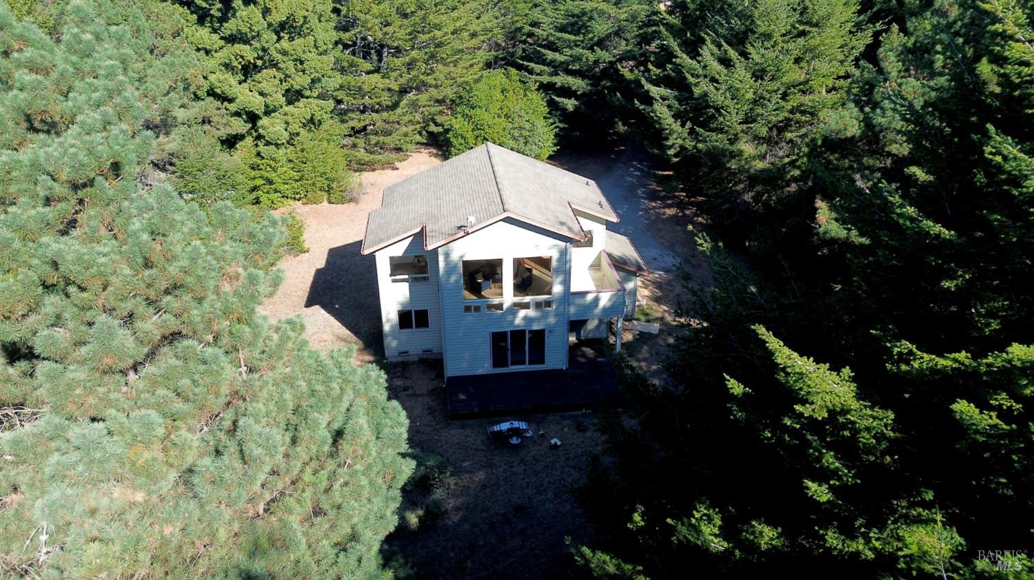 46400 Iversen Drive Gualala CA 95445