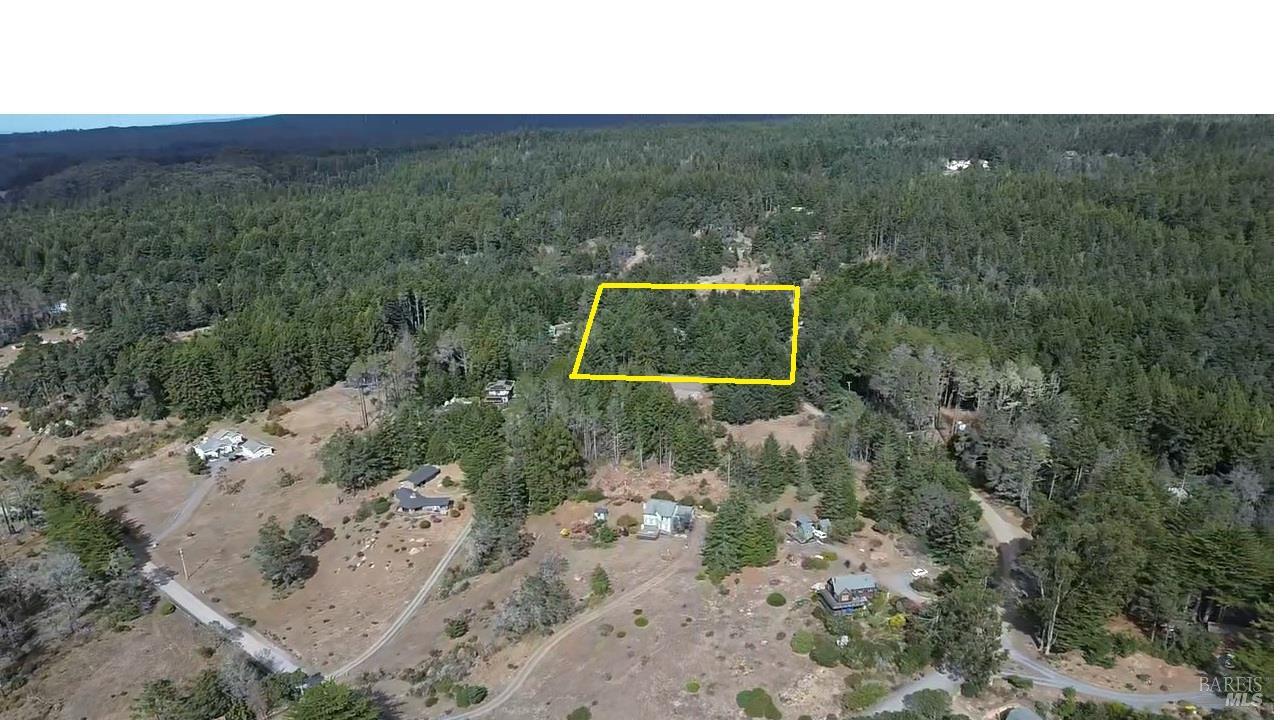 46400 Iversen Drive Gualala CA 95445