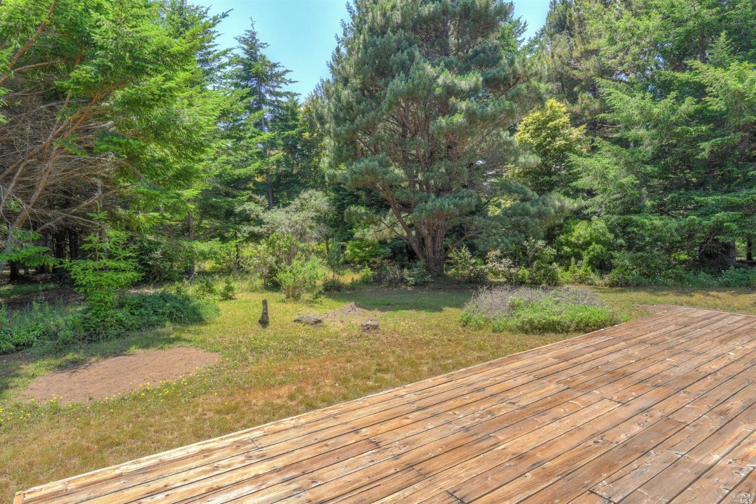 46400 Iversen Drive Gualala CA 95445
