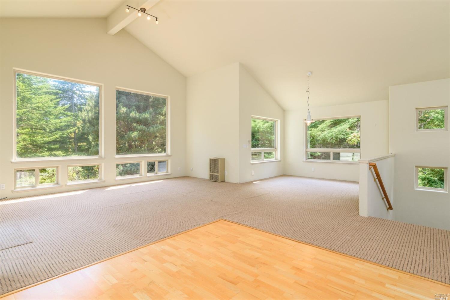 46400 Iversen Drive Gualala CA 95445