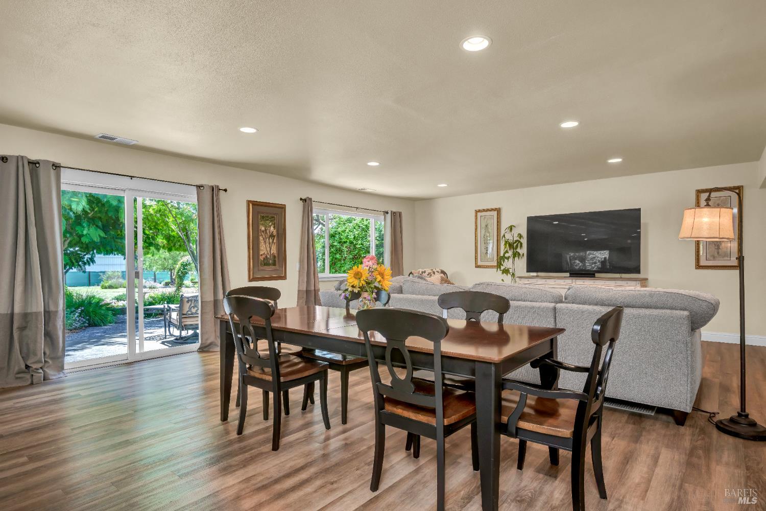 100 Lawndale Road Kenwood CA 95452