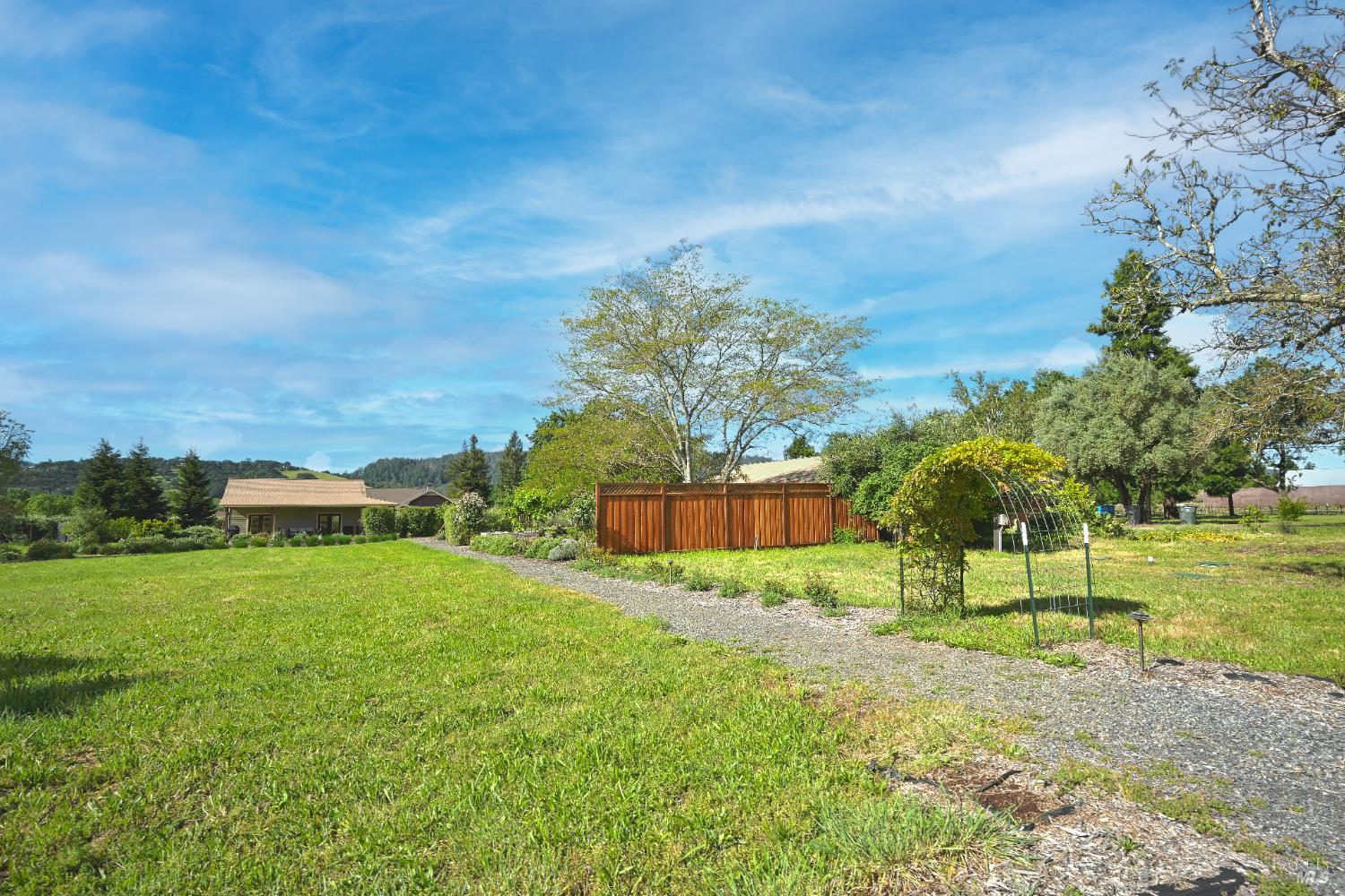 100 Lawndale Road Kenwood CA 95452