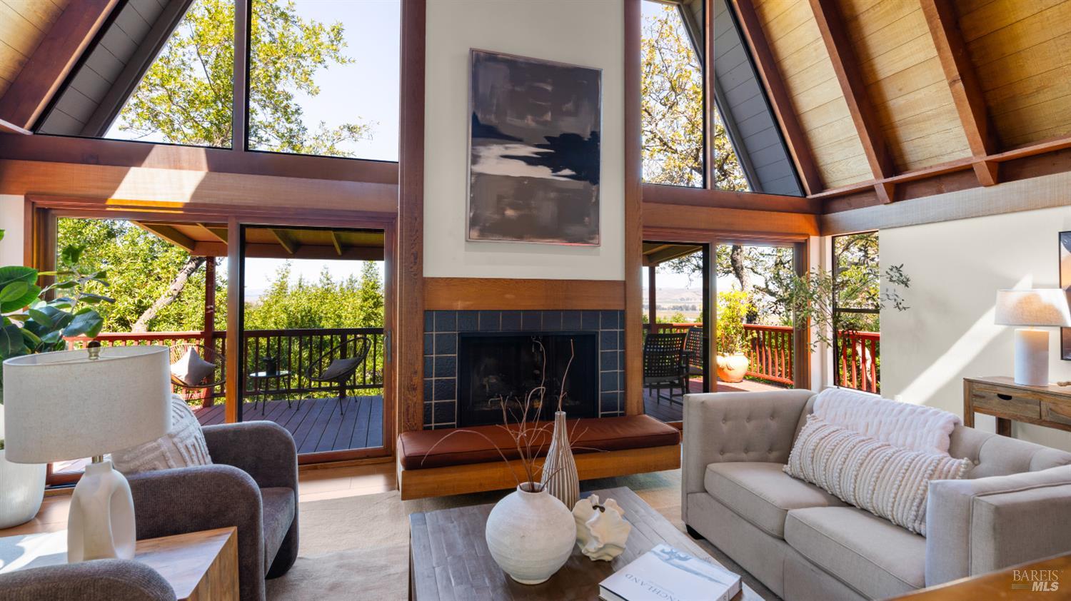 2312 Laguna Vista Drive Novato CA 94945