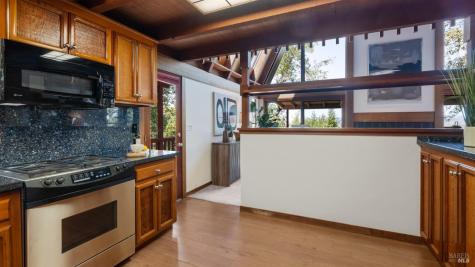 2312 Laguna Vista Drive Novato CA 94945