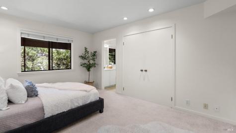 2312 Laguna Vista Drive Novato CA 94945