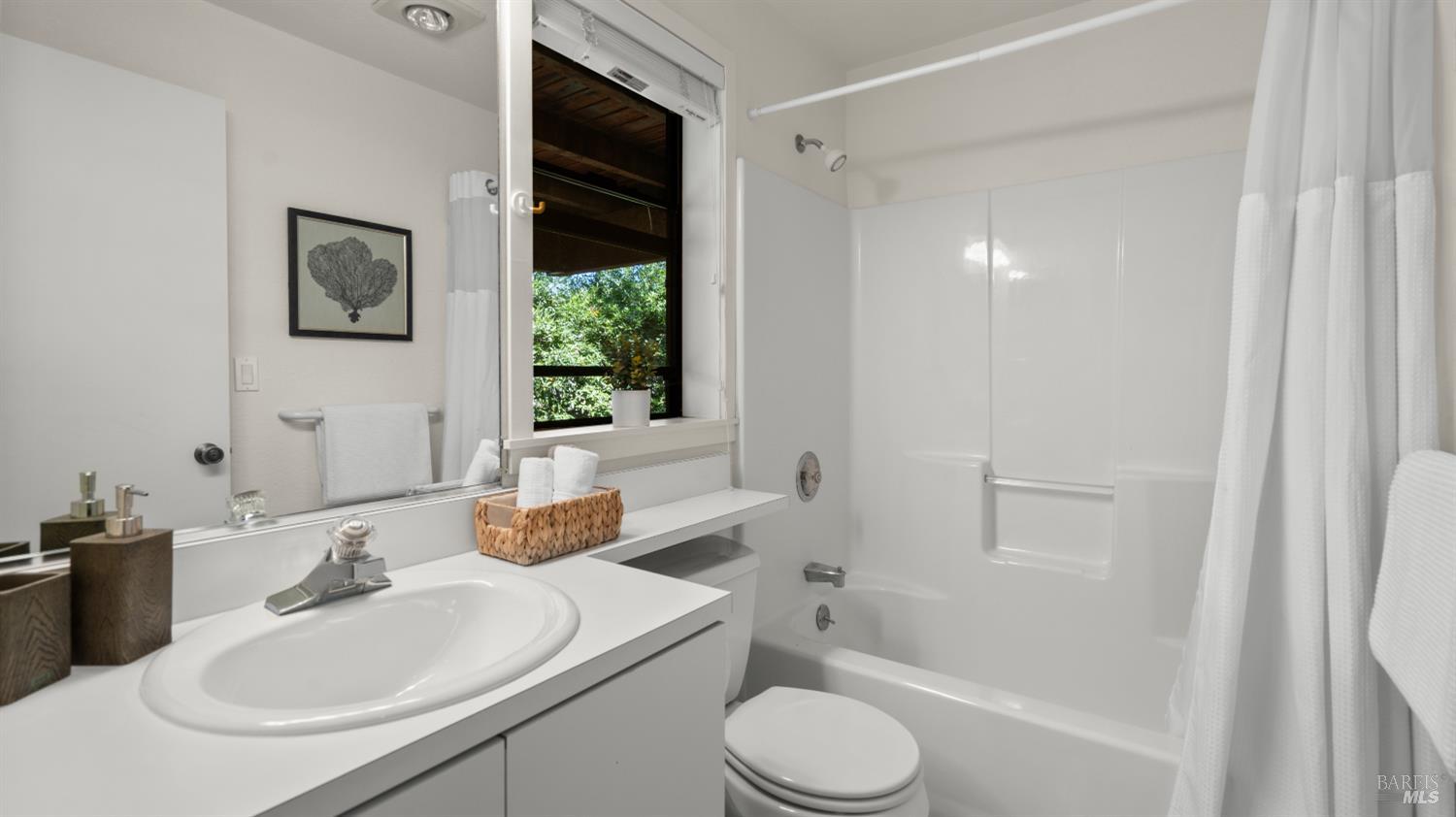 2312 Laguna Vista Drive Novato CA 94945