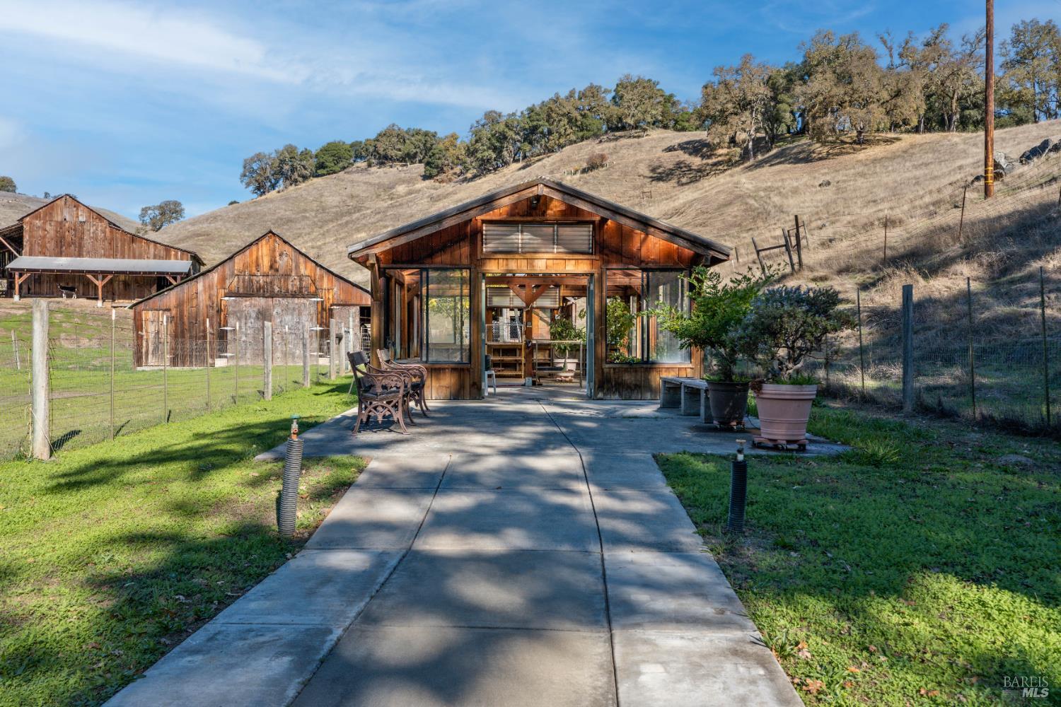 7420 Eastside Potter Valley Road Ukiah CA 95482