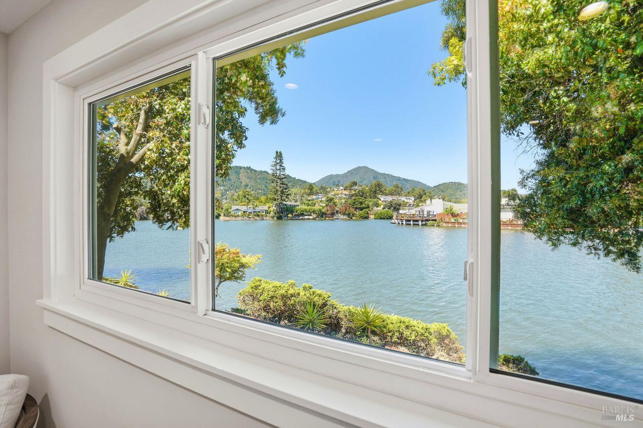 24 Council Crest Drive Corte Madera CA 94925
