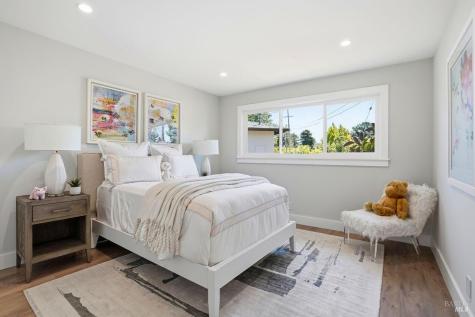 24 Council Crest Drive Corte Madera CA 94925