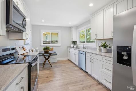 24 Council Crest Drive Corte Madera CA 94925