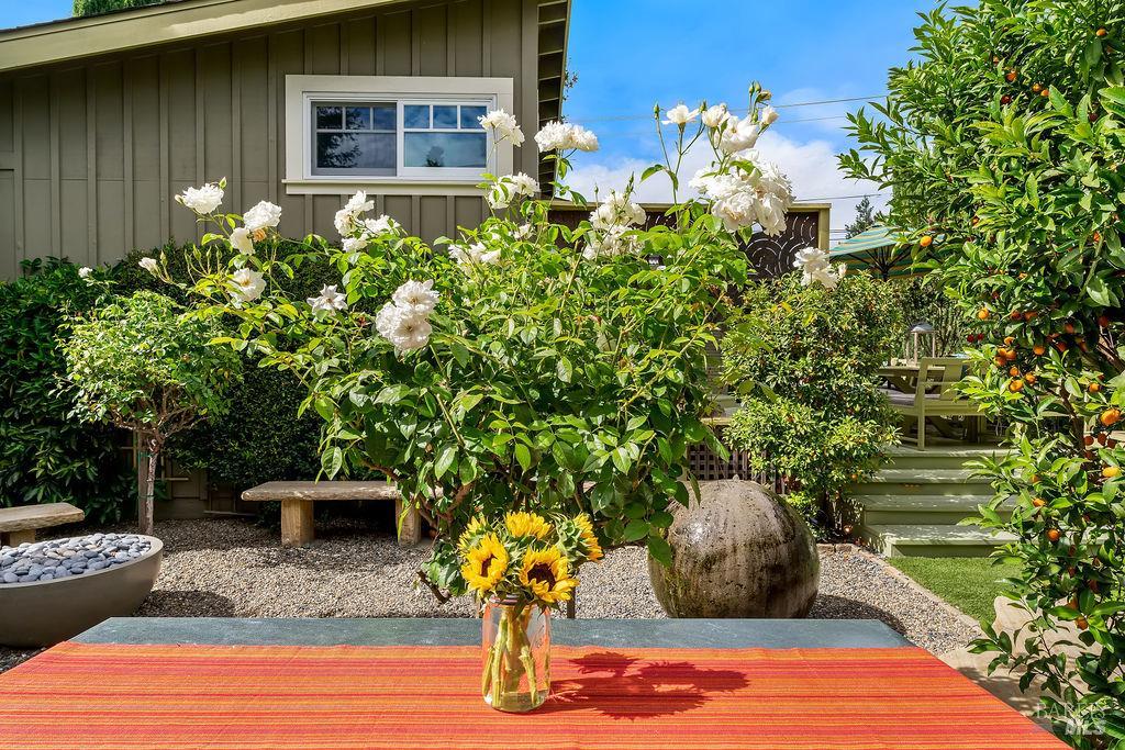 328 Piper Street Healdsburg CA 95448