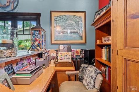 328 Piper Street Healdsburg CA 95448