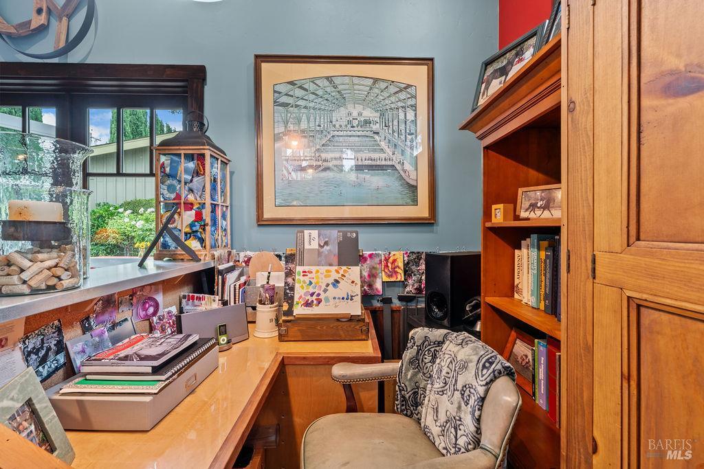328 Piper Street Healdsburg CA 95448