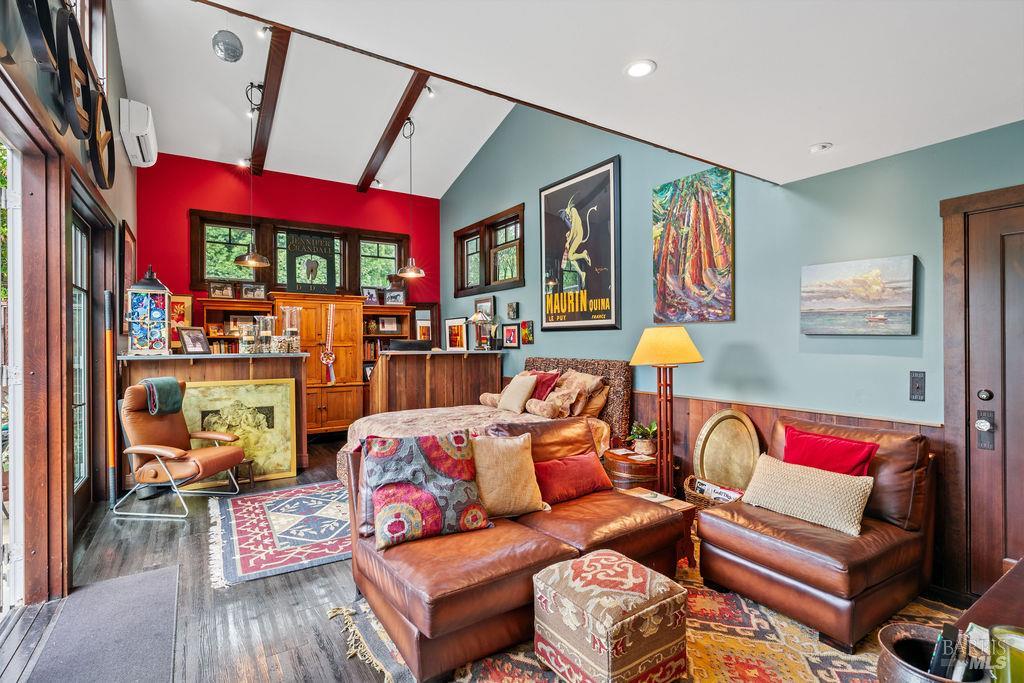 328 Piper Street Healdsburg CA 95448