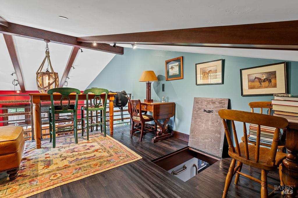 328 Piper Street Healdsburg CA 95448